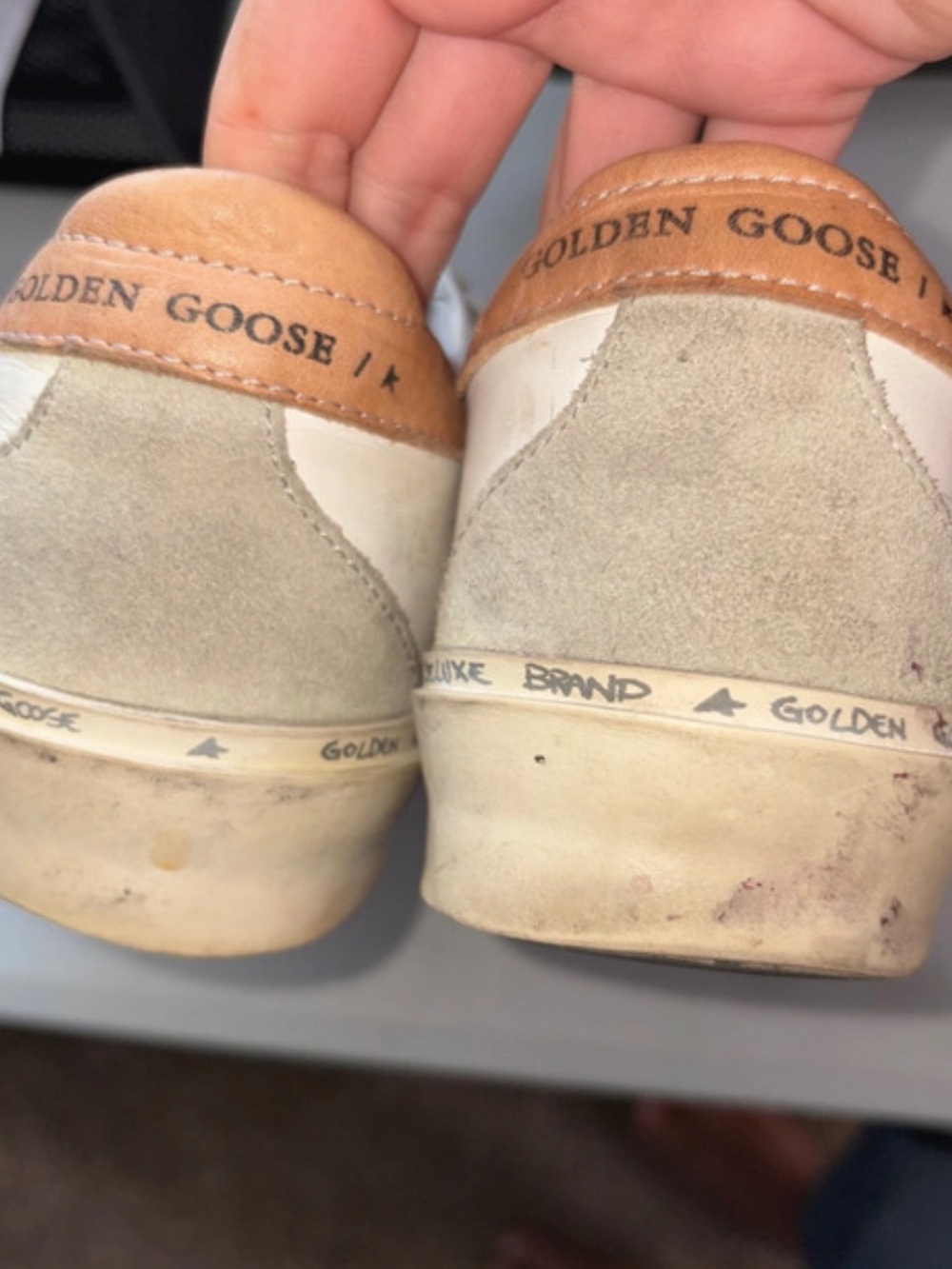 Golden Goose White Leather Low-Top Sneakers with Tan Heel - Picture 3 of 4